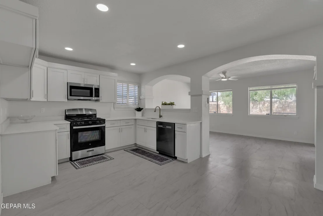 Photo of 1243 JOHN PHELAN Drive