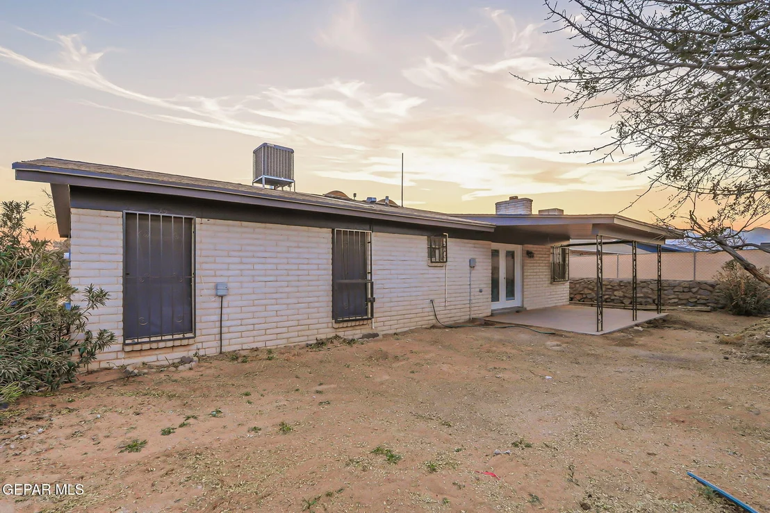 Photo of 5731 MACKEREL Lane