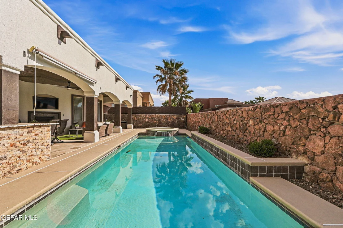 Photo of 899 Cortona Place