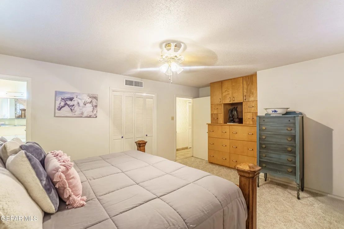 Photo of 8711 GALENA Drive