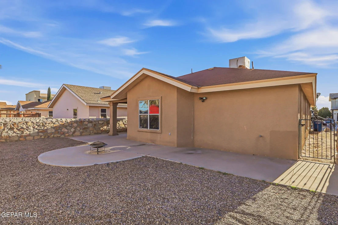 Photo of 14061 ROBERT ITUARTE Drive