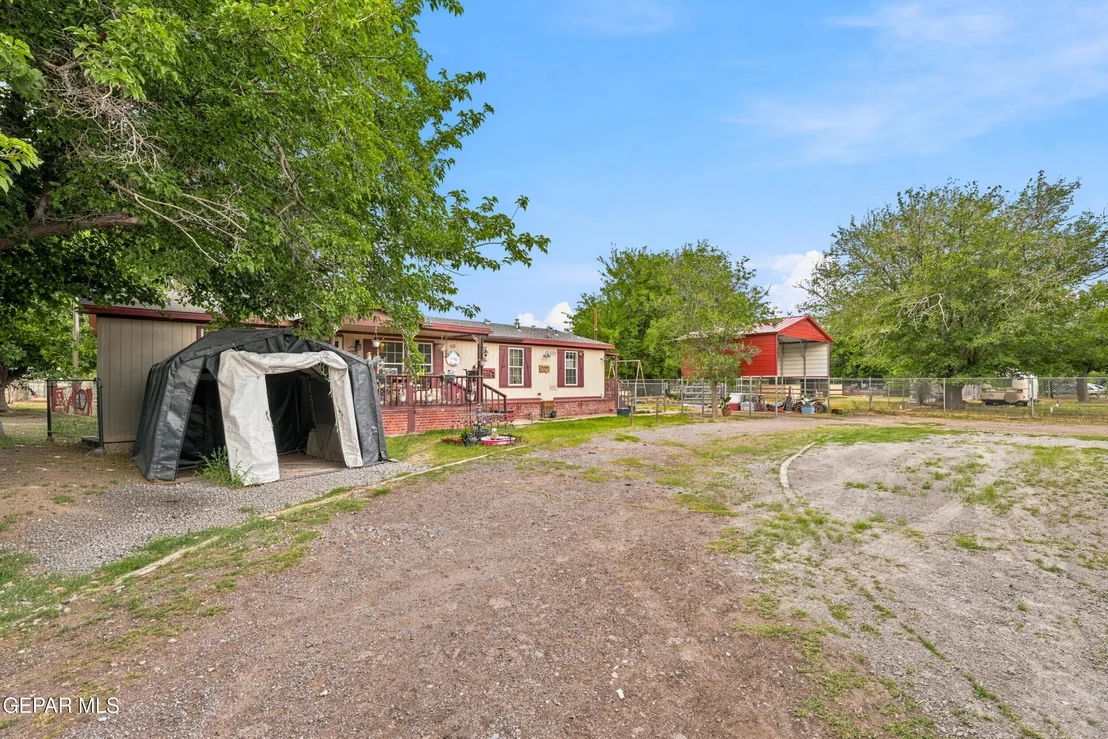 Photo of 516 CHISOM Drive