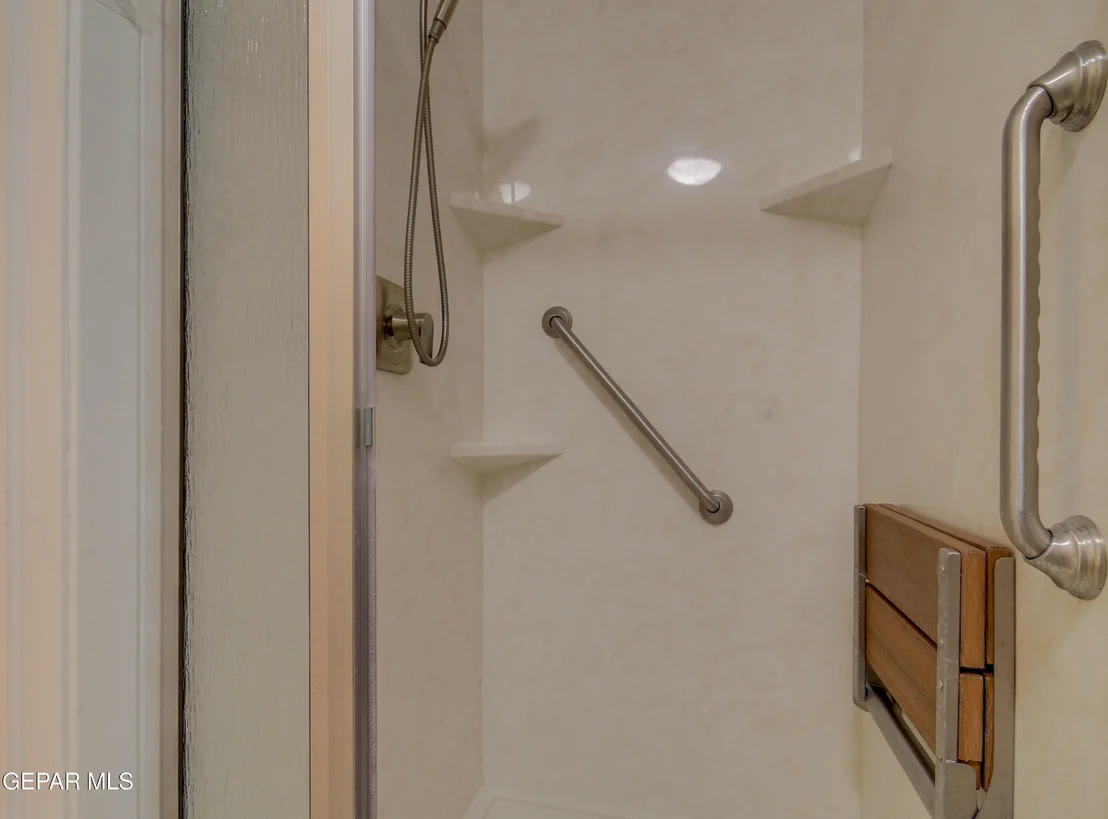 Photo of 10641 PARK VIEW Circle