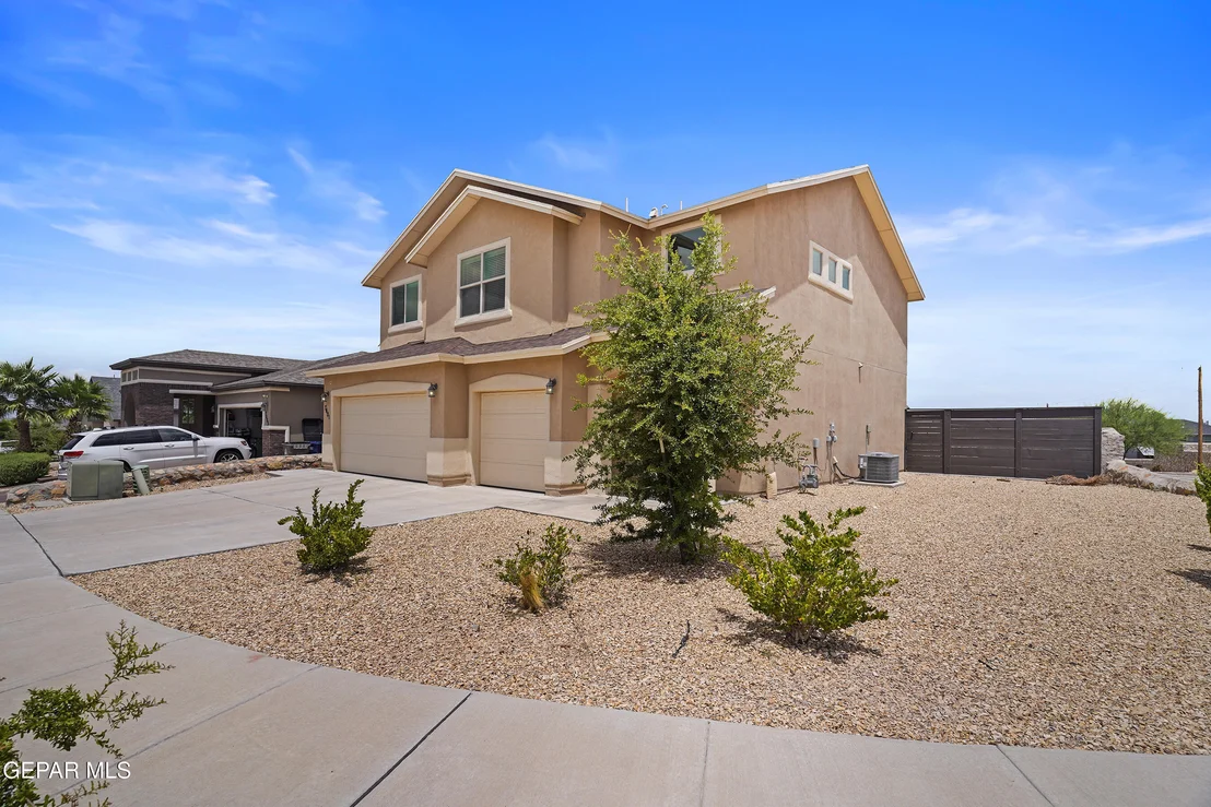 Photo of 7401 EAGLE VISTA Drive
