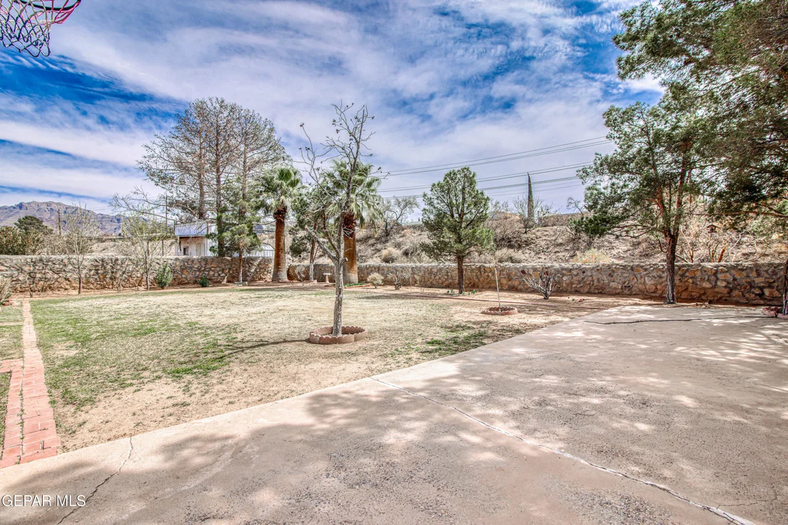 Photo of 7140 Ramada Drive