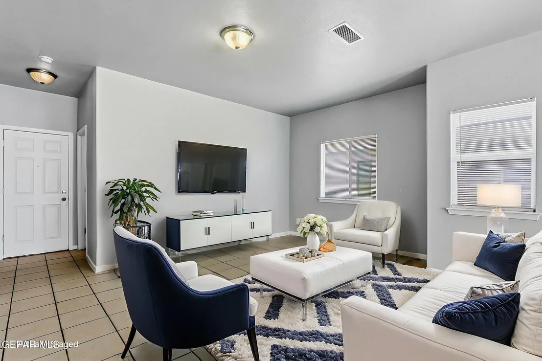 Photo of 800 La Florida Drive