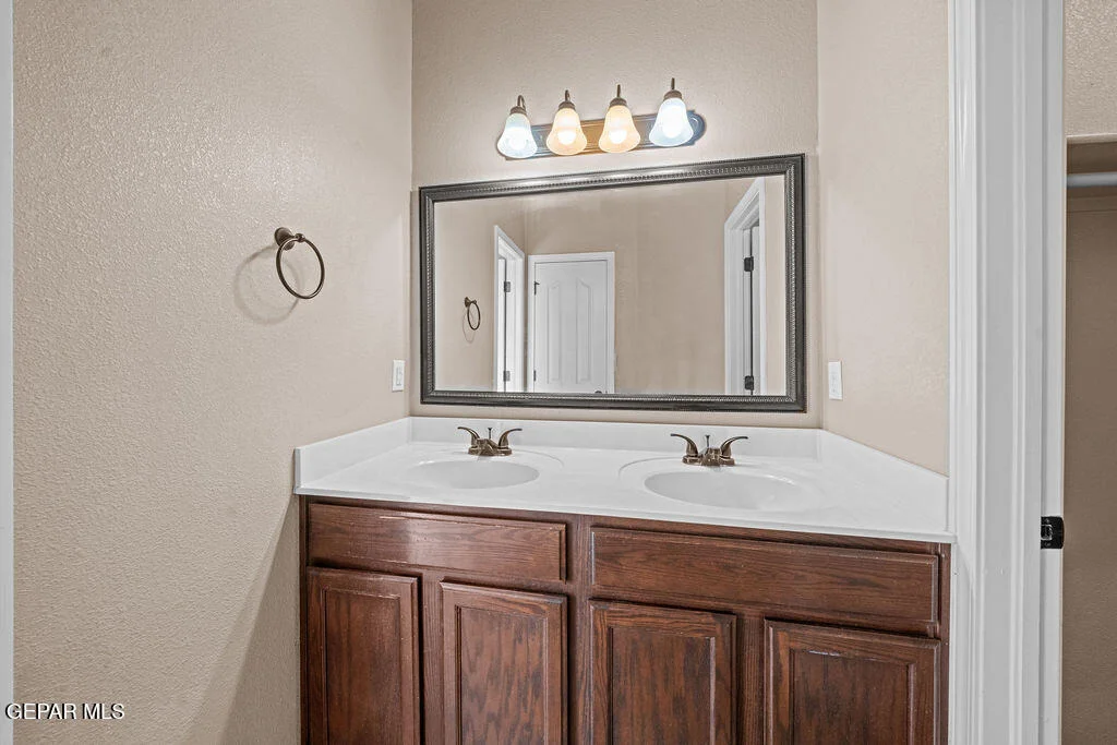 Photo of 3087 MYRIAM Drive
