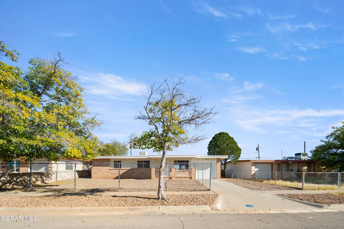 Photo of 10416 TRIUMPH Drive