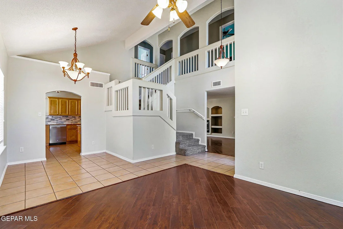 Photo of 6313 FRANKLIN RIDGE Drive