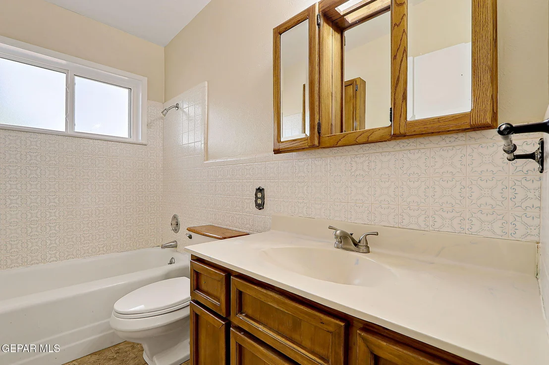 Photo of 5102 Mumm Lane