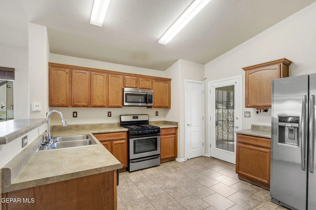 Photo of 7112 COPPER CANYON Drive