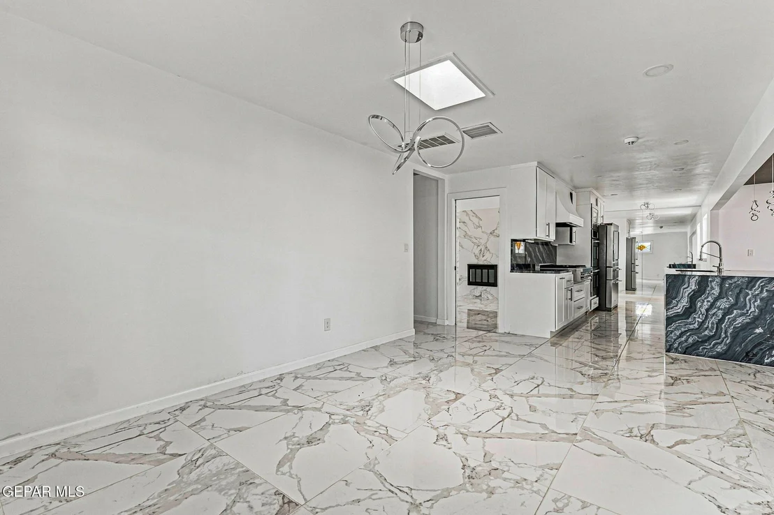 Photo of 259 Crown Point Drive