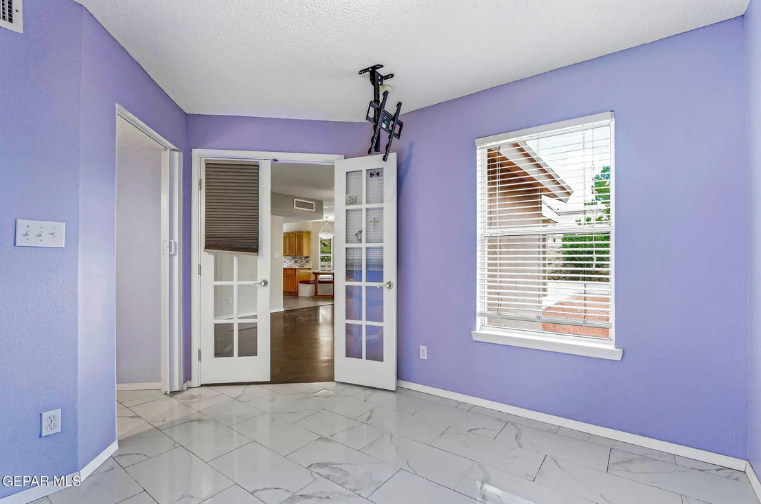 Photo of 6313 FRANKLIN RIDGE Drive