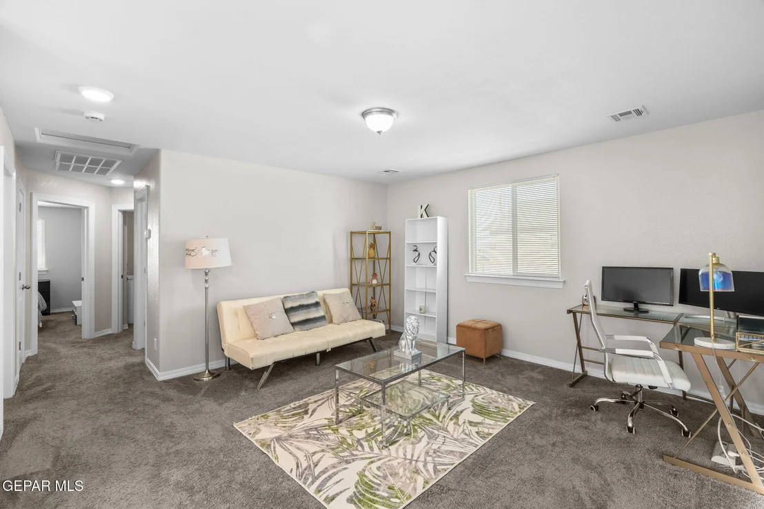 Photo of 14947 PEBBLE HILLS Boulevard