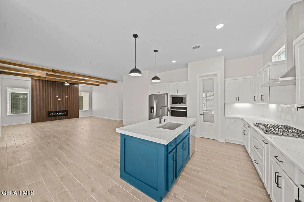 Photo of 1417 DYLAN Place