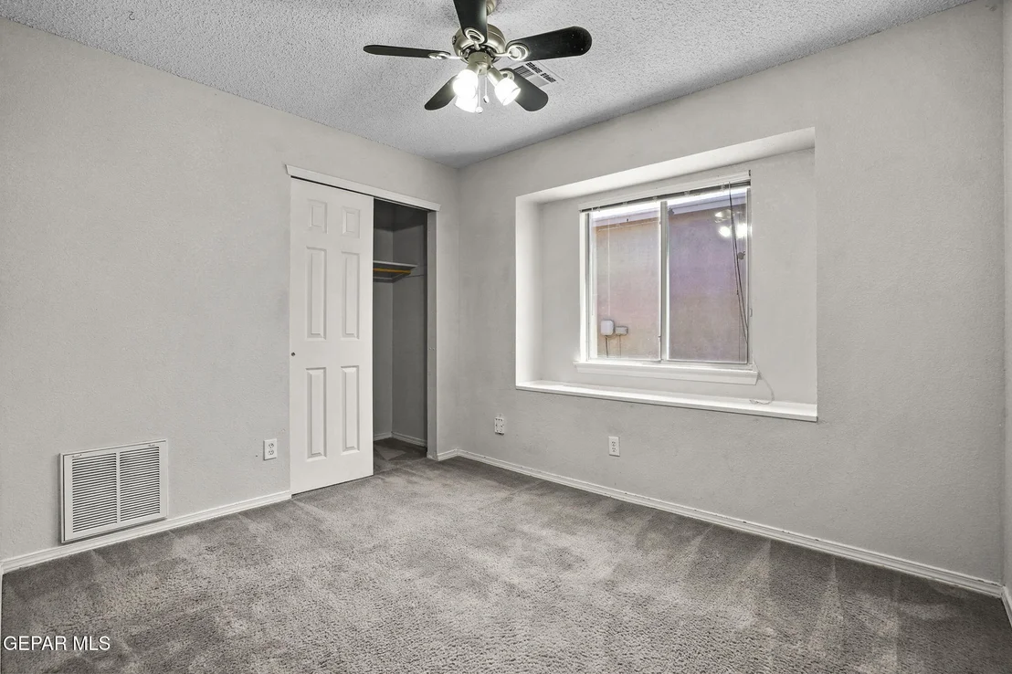 Photo of 813 Desert Bush Drive