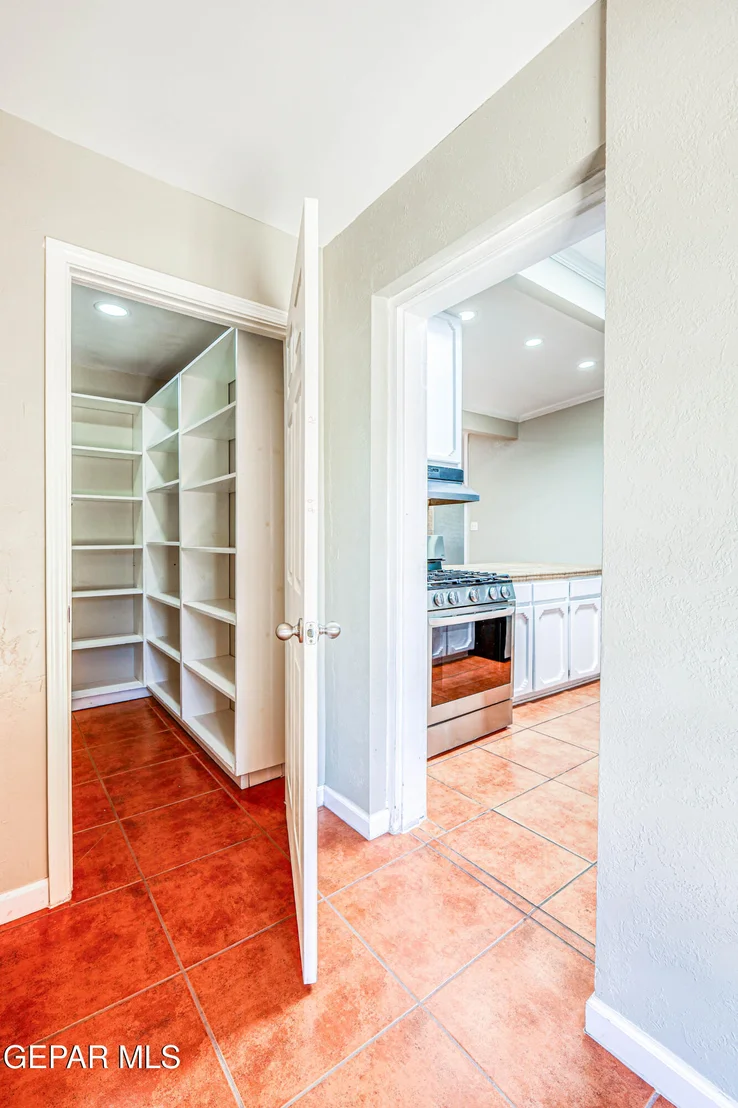 Photo of 3223 Suffolk Road
