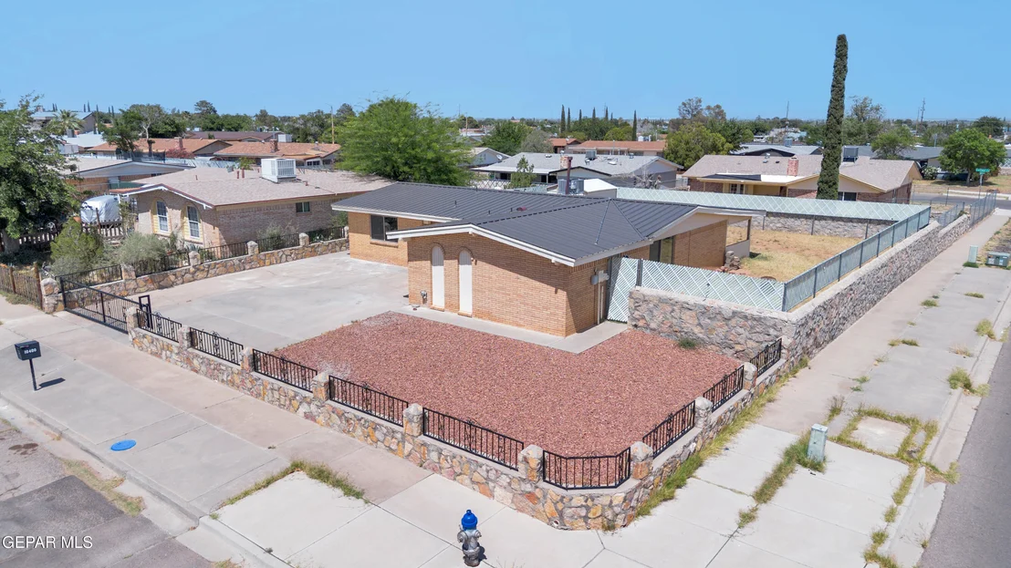 Photo of 10400 LAMBDA Drive