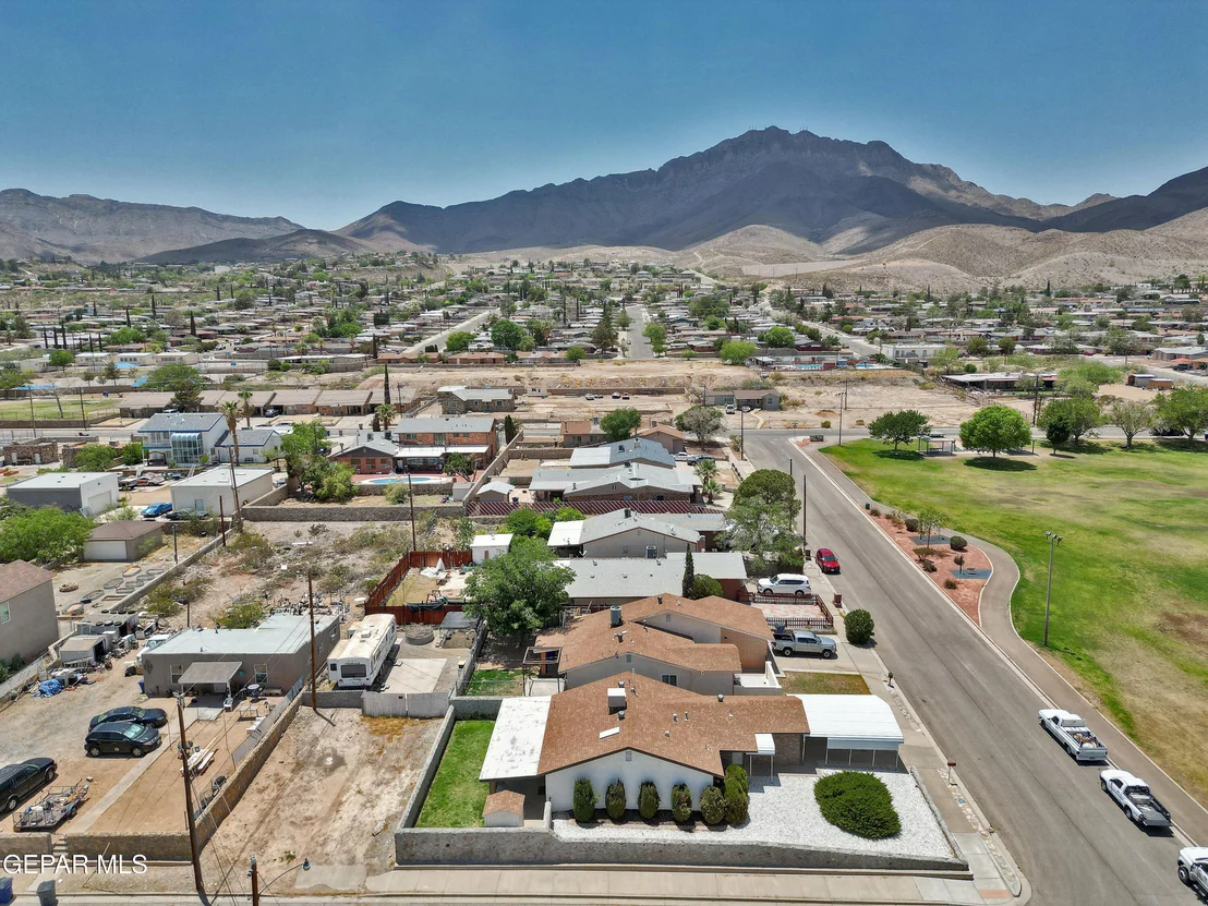 Photo of 3736 Devore Court