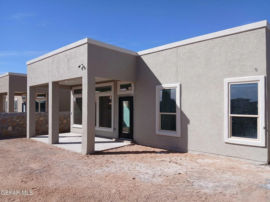 Photo of 15008 Composition Avenue