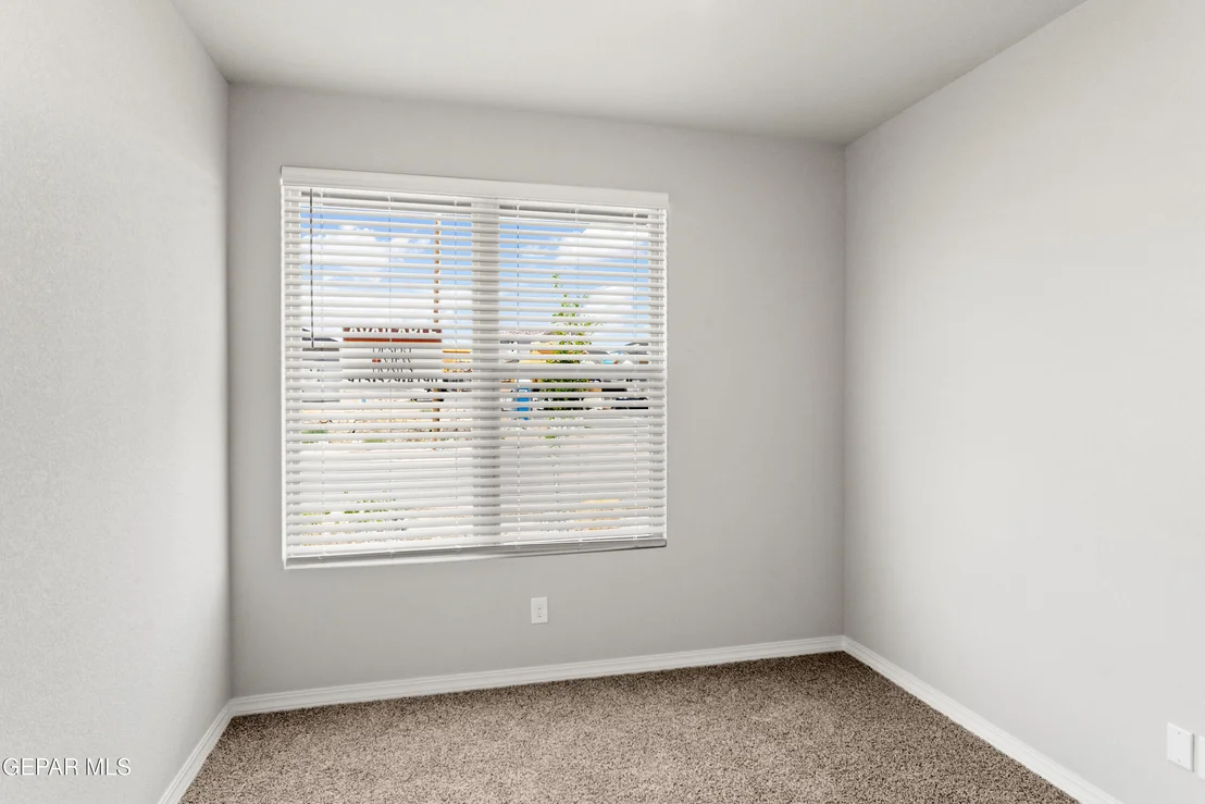 Photo of 632 PASEO DE LA REINA Street