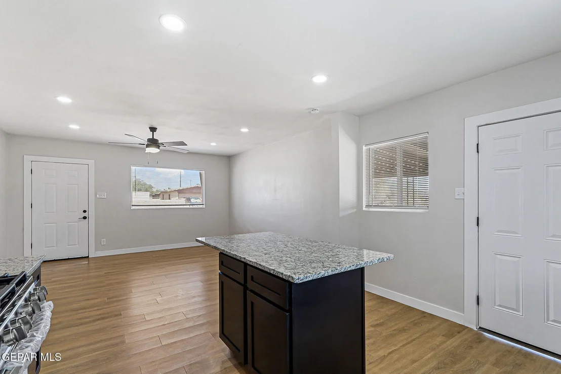 Photo of 5104 Mount Abbott Drive