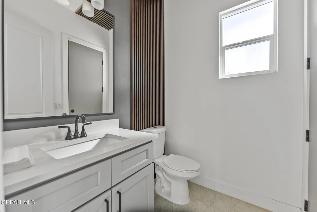 Photo of 351 Roper Lane