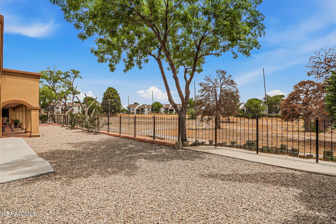 Photo of 11032 DON JANUARY Drive