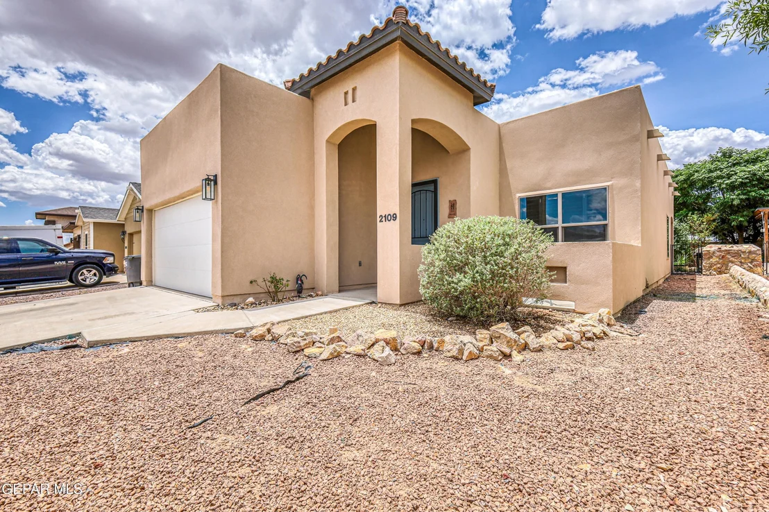 Photo of 2109 ROBERT DRENNAN Place