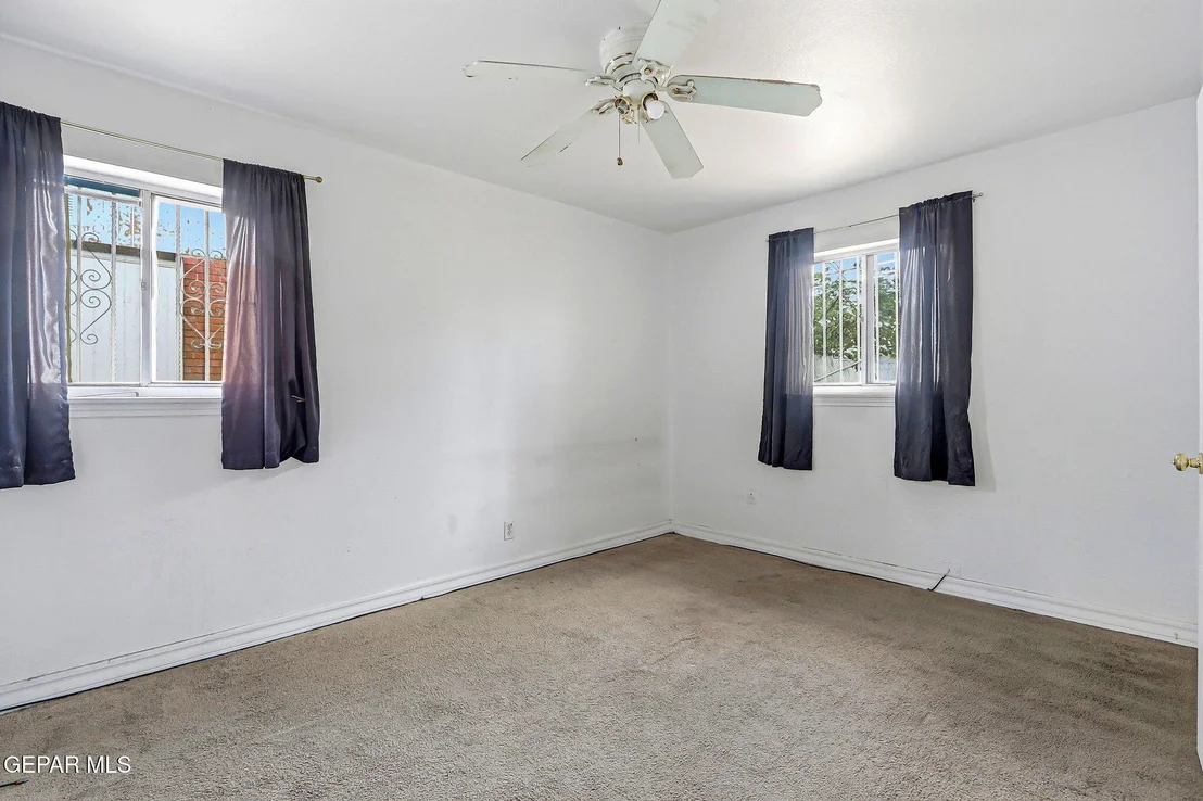 Photo of 5852 STURGEON Drive
