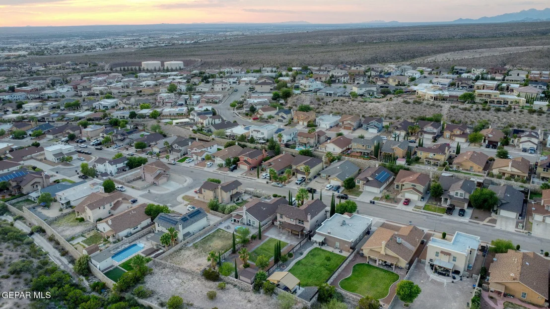 Photo of 6628 Parque del Sol Drive