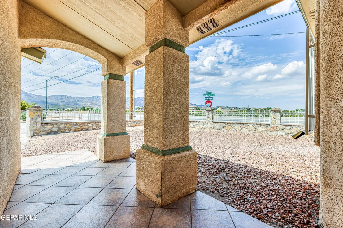 Photo of 10928 REEF SANDS Drive