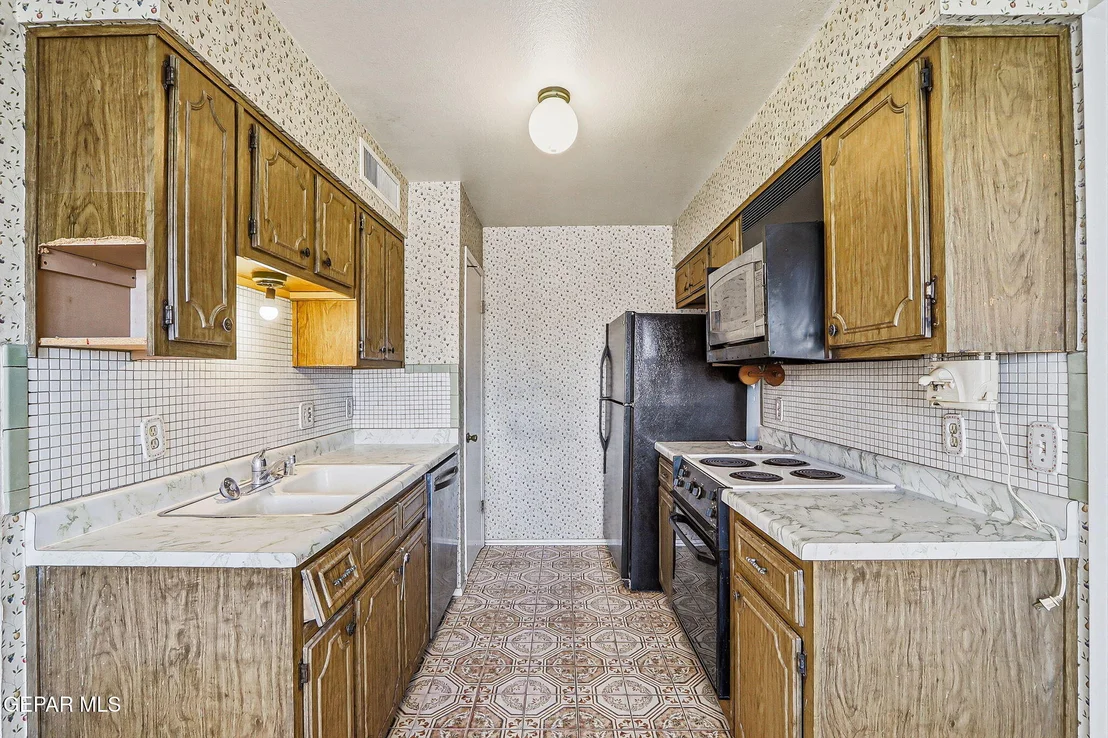 Photo of 2168 SEPTIEMBRE Drive
