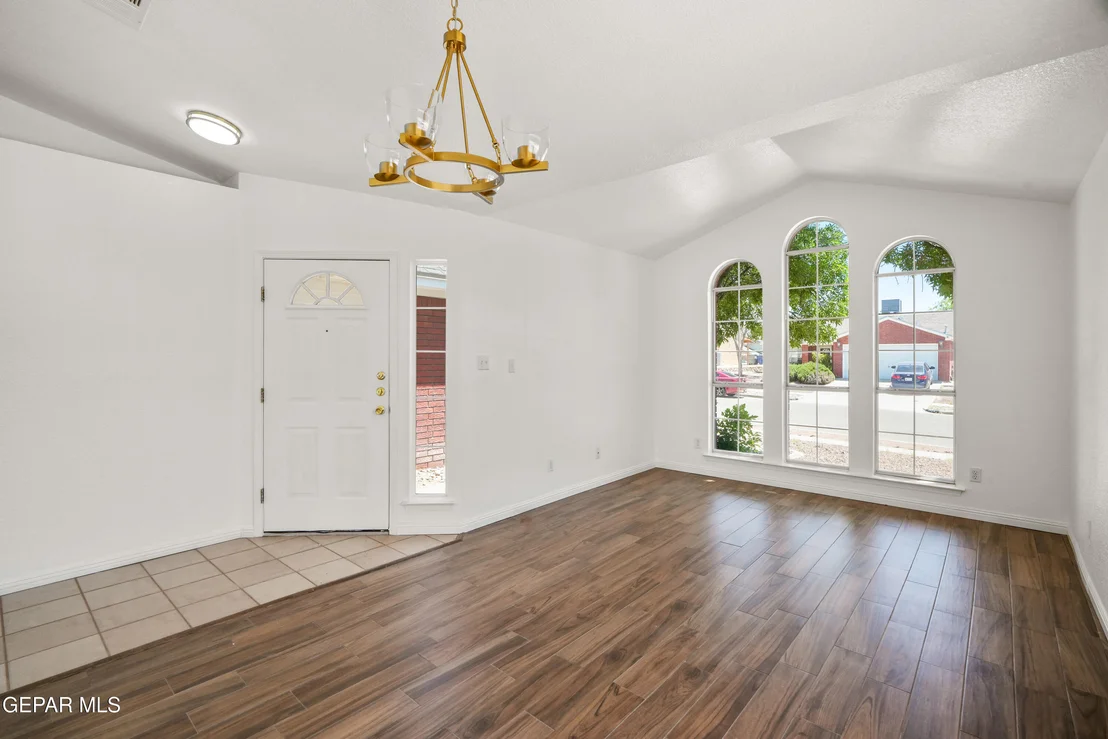 Photo of 7125 Luz De Espejo Drive