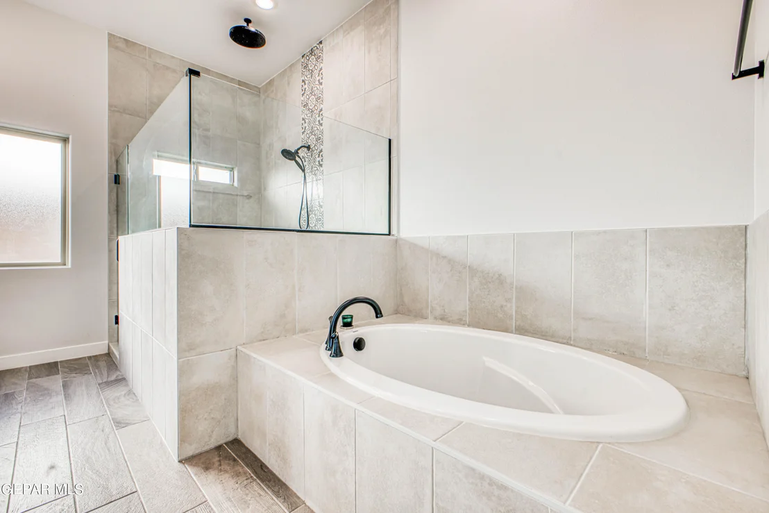 Photo of 309 Blue Valley