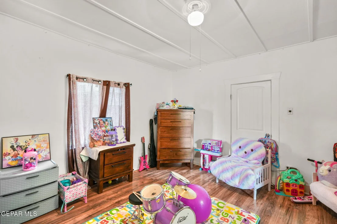 Photo of 120 PENDALE Road