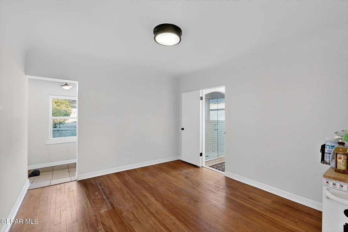 Photo of 3224 N Stanton Street