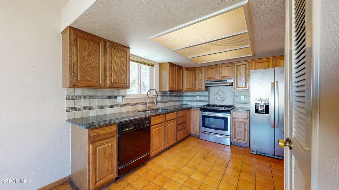Photo of 6909 ORIZABA Avenue