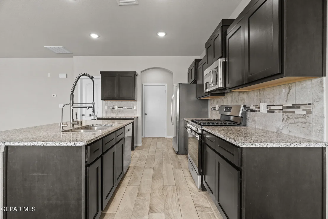 Photo of 7401 EAGLE VISTA Drive
