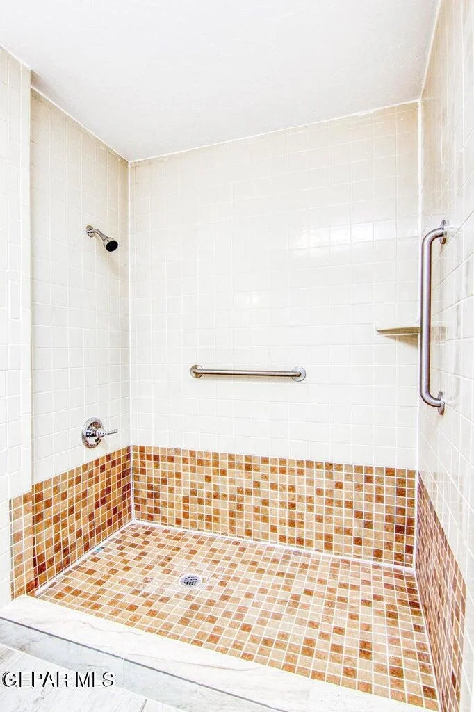 Photo of 915 Sparks Circle
