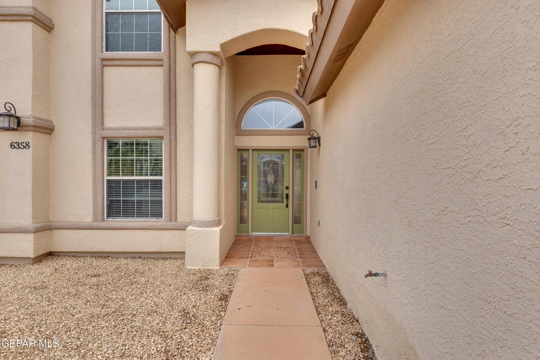 Photo of 6358 FRANKLIN VIEW Drive