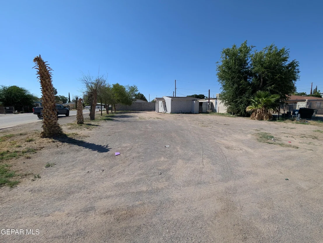 Photo of 1263 Root Place