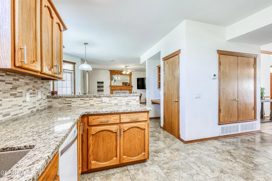 Photo of 6617 Isla del Rey Drive