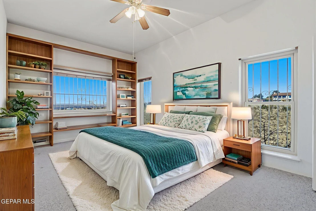 Photo of 401 Sharondale Drive