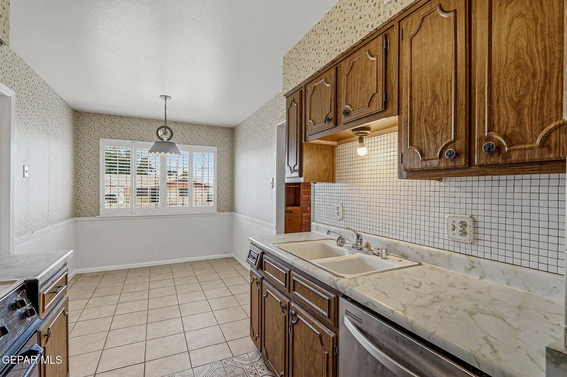 Photo of 2168 SEPTIEMBRE Drive