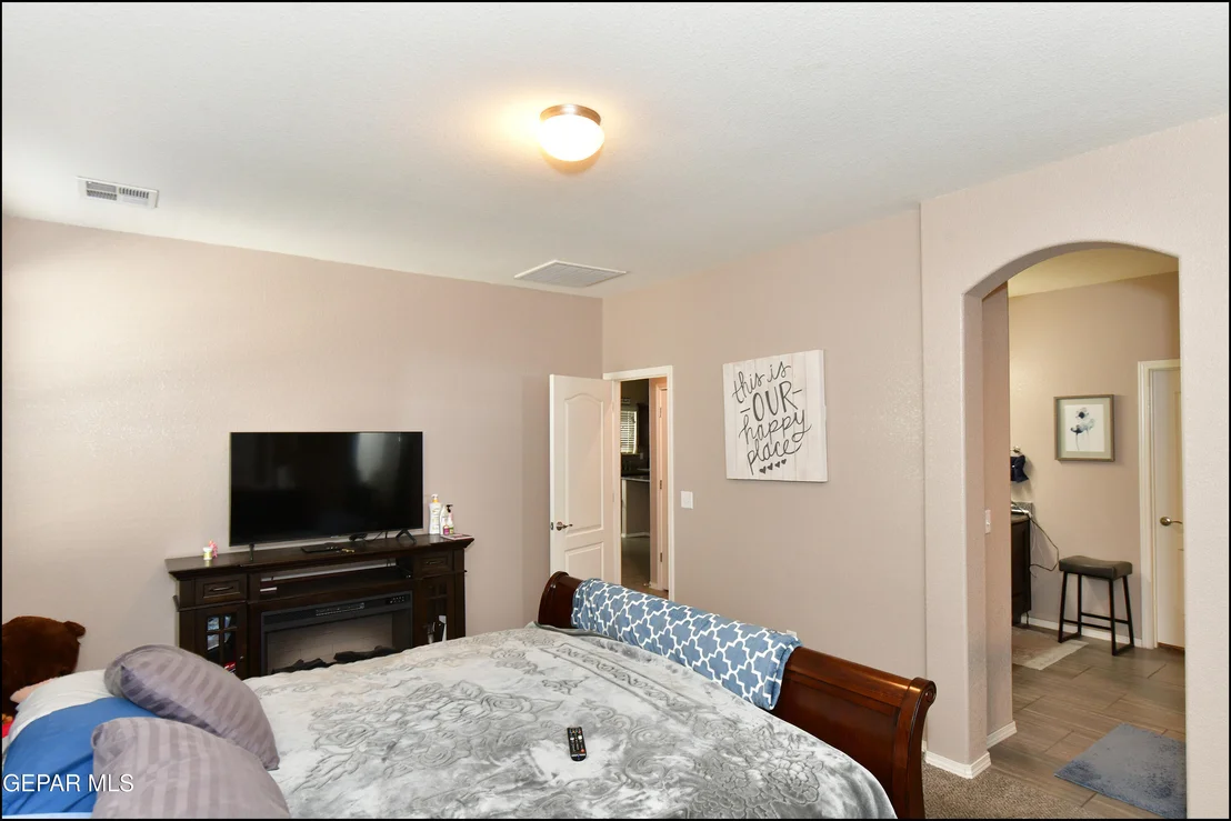 Photo of 505 GINGER FRANCIS Lane