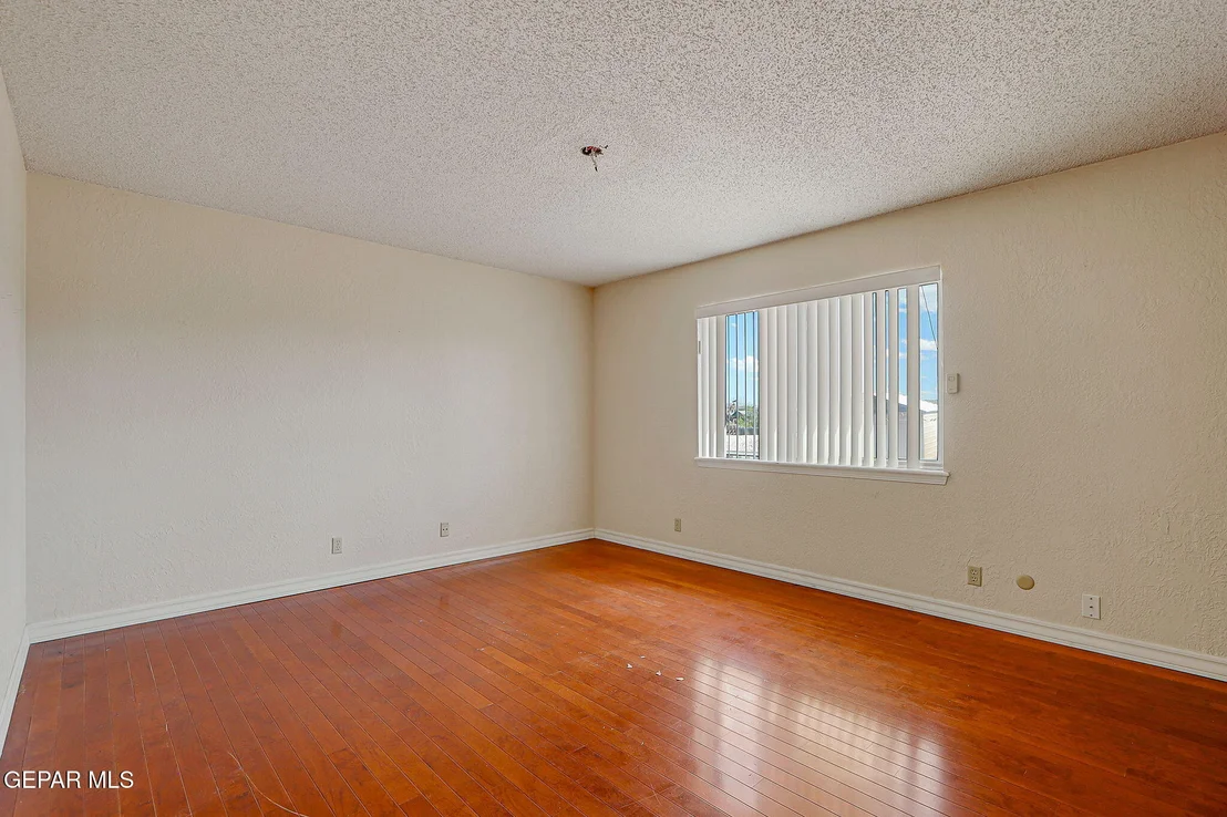 Photo of 124 Serrania Drive
