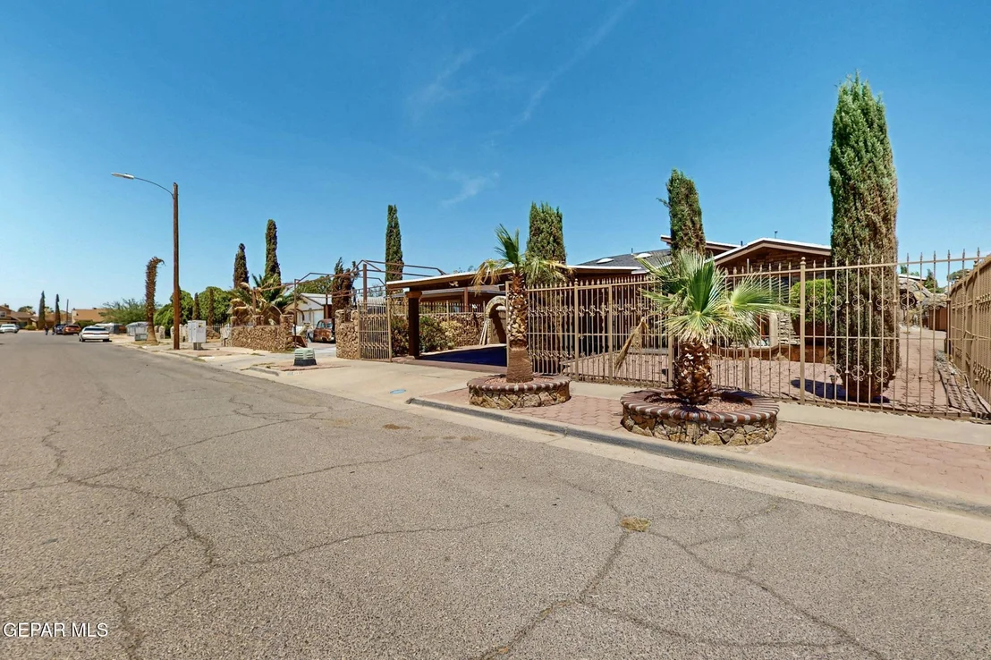 Photo of 10912 DUKE SNIDER Circle