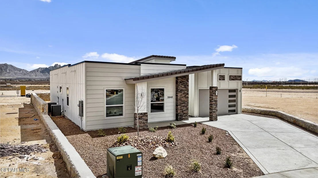 Photo of 947 Bromyard Drive