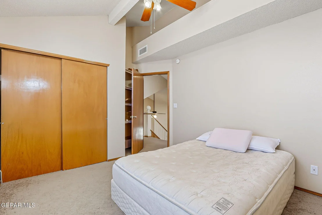 Photo of 15318 NORTHPORT Court